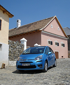 Forr�s: [origo]