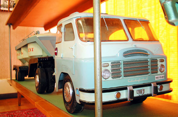 Forr�s: Veter�n Aut� �s Motor