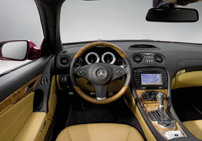 Forr�s: Mercedes-Benz