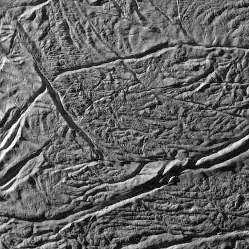 Forr�s: NASA, JPL, SSI