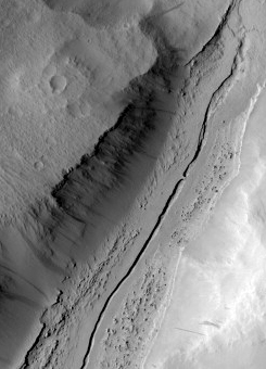 Forrás: NASA, JPL, UA Forrás: NASA, JPL, UA
