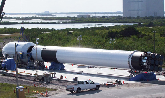 ForrA!s: Space-X ForrA!s: Space-X