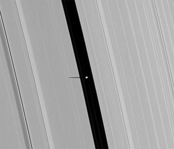 Forr�s: NASA, JPL, SSI