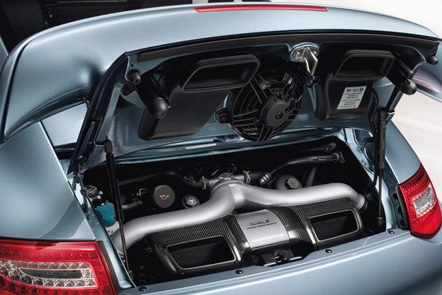 Forr�s: Porsche