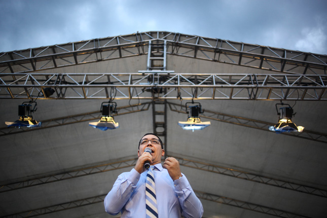 Forr�s: AFP/Andrei Pungovschi